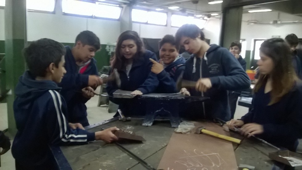 Visita a Escuela Técnica de Capitán Sarmiento